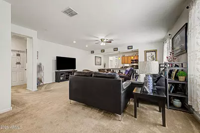 961 W Capulin Trail, San Tan Valley, AZ 85140 - Photo 10