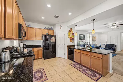 961 W Capulin Trail, San Tan Valley, AZ 85140 - Photo 16