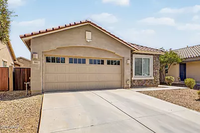 961 W Capulin Trail, San Tan Valley, AZ 85140 - Photo 2