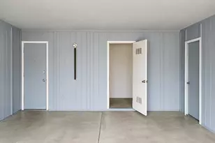 2031 E Vista Dr, Phoenix, AZ 85022 - Photo 30