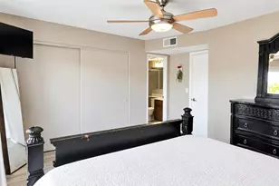 2031 E Vista Dr, Phoenix, AZ 85022 - Photo 16