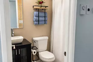 2031 E Vista Dr, Phoenix, AZ 85022 - Photo 20