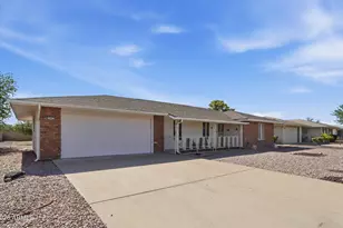 14802 N Lakeforest Dr, Sun City, AZ 85351 - Photo 2