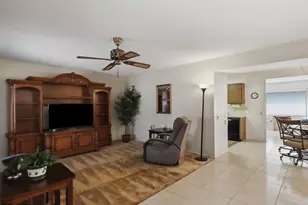 14802 N Lakeforest Dr, Sun City, AZ 85351 - Photo 4
