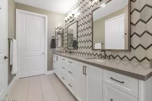 5250 E Deer Valley Dr, Phoenix, AZ 85054 - Photo 18