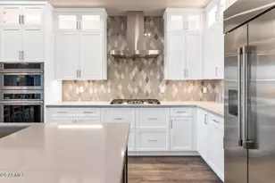 5250 E Deer Valley Dr, Phoenix, AZ 85054 - Photo 10