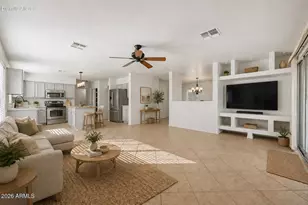 2233 E Soft Wind Dr, Phoenix, AZ 85024 - Photo 12
