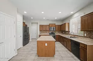 8726 N 182nd Ave, Waddell, AZ 85355 - Photo 16