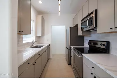 14145 N 92nd Street #1039, Scottsdale, AZ 85260 - Photo 16