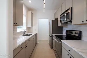 14145 N 92nd St, Scottsdale, AZ 85260 - Photo 16