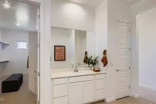 9631 W Whitton Ave, Phoenix, AZ 85037 - Photo 10