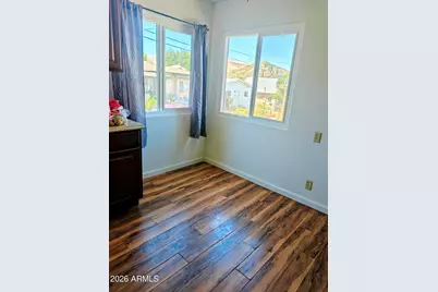 211 S Franz Avenue, Miami, AZ 85539 - Photo 2
