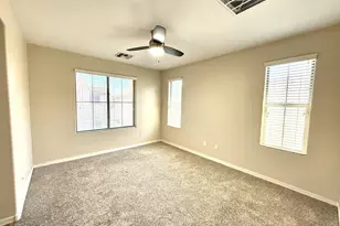 3975 E Melinda Dr, Phoenix, AZ 85050 - Photo 10