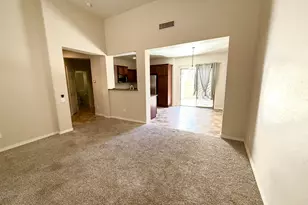 3975 E Melinda Dr, Phoenix, AZ 85050 - Photo 8