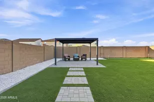 9514 W Avalon Dr, Phoenix, AZ 85037 - Photo 12