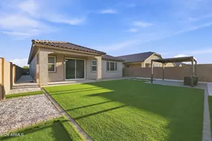 9514 W Avalon Dr, Phoenix, AZ 85037 - Photo 10