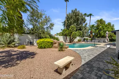 5712 E Windrose Drive, Scottsdale, AZ 85254 - Photo 44