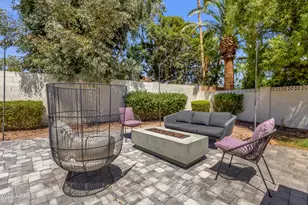 5712 E Windrose Dr, Scottsdale, AZ 85254 - Photo 40