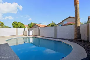 1243 E Muriel Dr, Phoenix, AZ 85022 - Photo 46