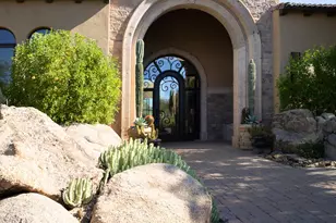 10681 E Greythorn Dr, Scottsdale, AZ 85262 - Photo 8