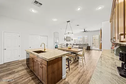 11643 N 149th Lane, Surprise, AZ 85379 - Photo 12