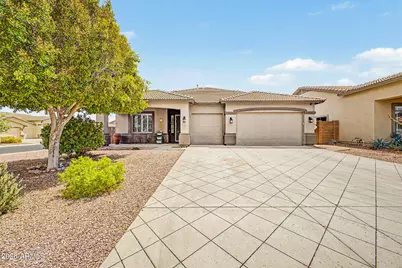 11643 N 149th Lane, Surprise, AZ 85379 - Photo 2