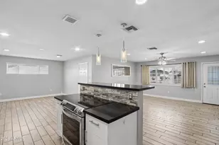 1017 E El Caminito Dr, Phoenix, AZ 85020 - Photo 18