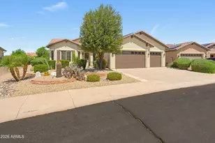 26652 W Yukon Ct, Buckeye, AZ 85396 - Photo 2