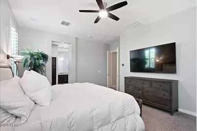 232 E Crescent Place, Chandler, AZ 85249 - Photo 18