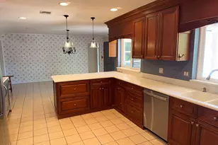 4602 E Exeter Blvd, Phoenix, AZ 85018 - Photo 8