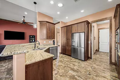 48423 N 24th Lane, New River, AZ 85087 - Photo 12