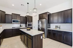 16821 W Watkins St, Goodyear, AZ 85338 - Photo 14