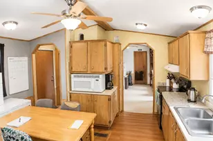 5395 N Camino Vista Dr, Rimrock, AZ 86335 - Photo 12