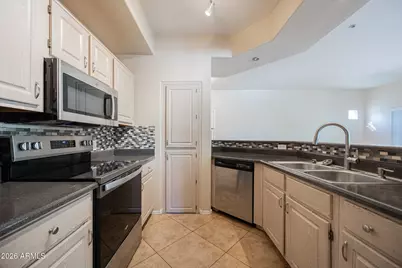 600 W Grove Parkway #2053, Tempe, AZ 85283 - Photo 12
