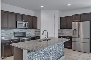 25818 N 137th Ave, Peoria, AZ 85383 - Photo 8