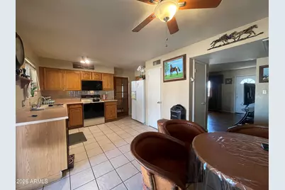 7794 W Lake Erie Drive, Casa Grande, AZ 85194 - Photo 8