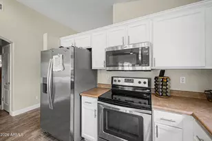 15435 W Mescal St, Surprise, AZ 85379 - Photo 10
