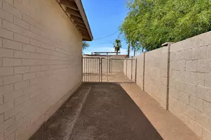 3750 W Chipman Rd, Phoenix, AZ 85041 - Photo 8