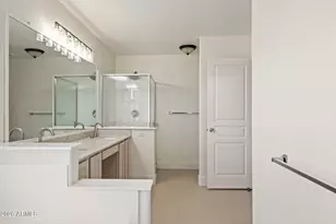 3843 E Vaughn Ave, Gilbert, AZ 85234 - Photo 34