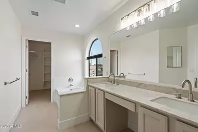 3843 E Vaughn Avenue, Gilbert, AZ 85234 - Photo 32