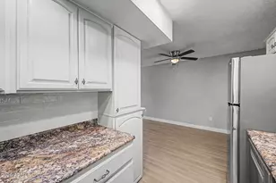 814 N 82nd St, Scottsdale, AZ 85257 - Photo 14