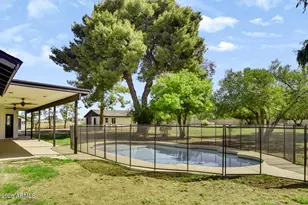 6217 N 79th Dr, Glendale, AZ 85303 - Photo 38
