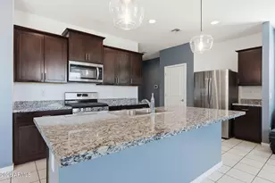 6835 W Getty Dr, Phoenix, AZ 85043 - Photo 10