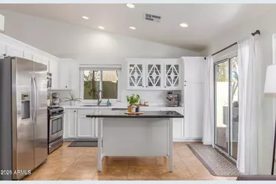 941 W Hudson Way, Gilbert, AZ 85233 - Photo 6