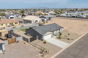 13615 S Silent Rd, Arizona City, AZ 85123 - Photo 24