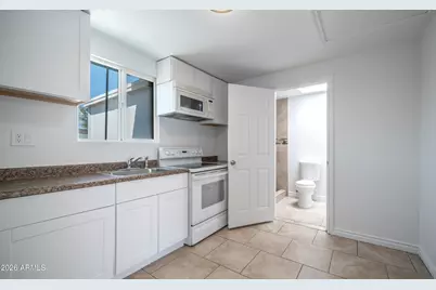 1834 N 63rd Avenue, Phoenix, AZ 85035 - Photo 18