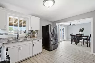 1742 W Roeser Rd, Phoenix, AZ 85041 - Photo 10