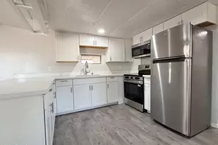 217 N 80th Pl, Mesa, AZ 85207 - Photo 8