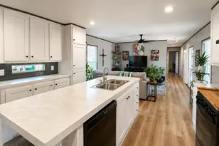 19401 N 7th St, Phoenix, AZ 85024 - Photo 4