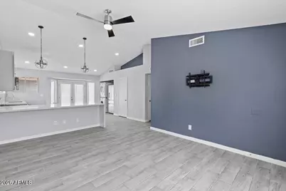 8520 W Palm Lane #1037, Phoenix, AZ 85037 - Photo 2